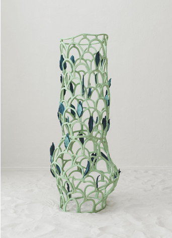Grün, 2023 - Keramik - 140 x 60 x 50 cm